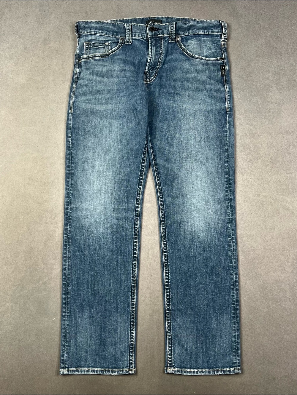 Silver Jeans Co. Boot Cut Jeans in Blue